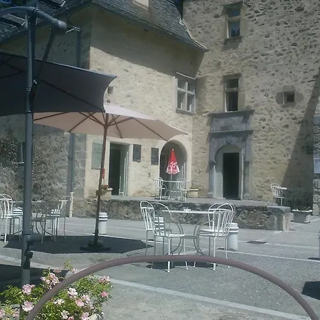 Hotell Chateau D'arance Cette-Eygun